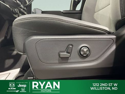 Used 2021 RAM 1500 Big Horn w/ Trailer Tow Group AWD/4WD image 33