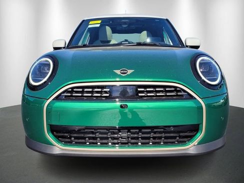 New 2026 MINI Cooper 4-Door Hardtop image 2
