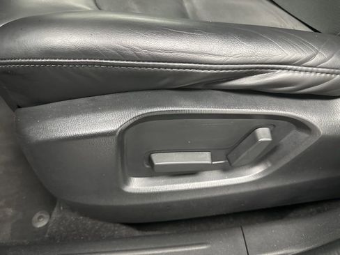 Used 2019 MAZDA CX-5 Touring image 13