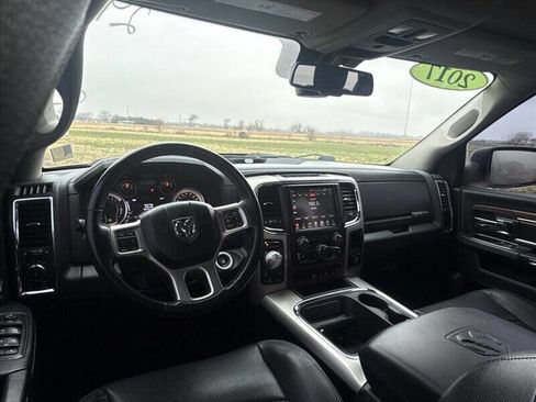 Used 2017 RAM 1500 Laramie w/ Convenience Group image 25