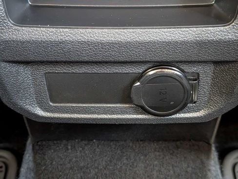 Certified 2024 Volkswagen Tiguan S FWD image 19