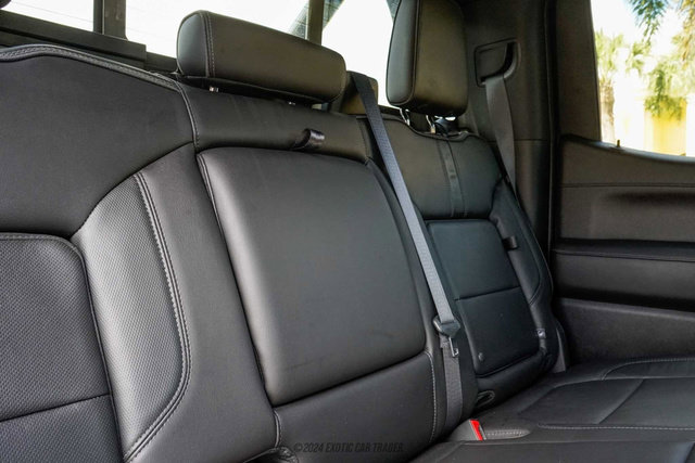 Used 2019 Chevrolet Silverado 1500 High Country w/ Technology Package AWD/4WD image 47