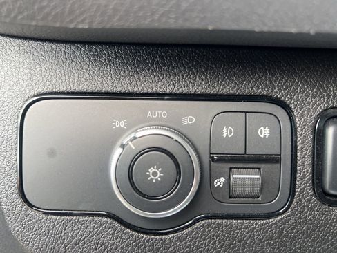 Used 2024 Mercedes-Benz Sprinter 144 Cargo image 15