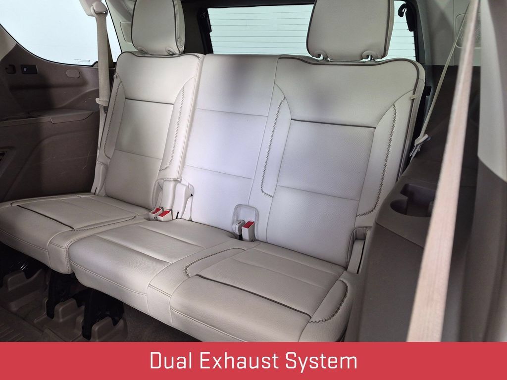 Certified 2021 GMC Yukon Denali w/ Denali Premium Package AWD/4WD image 33