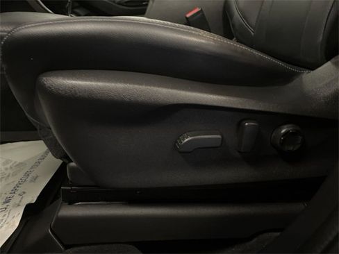 Used 2023 Subaru Ascent Limited w/ Technology Package image 12