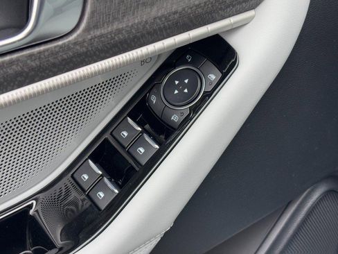 New 2026 Ford Explorer Platinum w/ LUX Leather Package image 18