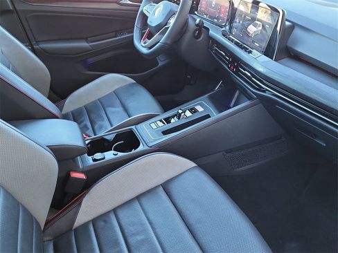Used 2022 Volkswagen GTI Autobahn image 19