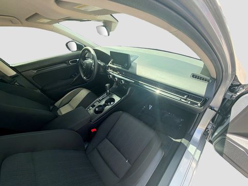 Certified 2024 Honda Civic LX image 31