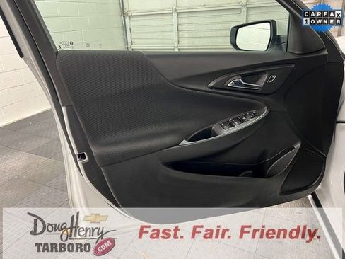 Certified 2024 Chevrolet Malibu LT image 28