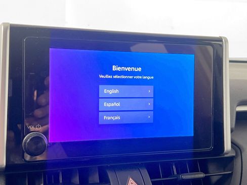 Used 2025 Toyota RAV4 LE image 27