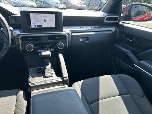 Used 2025 Toyota Tacoma SR5 RWD image 19