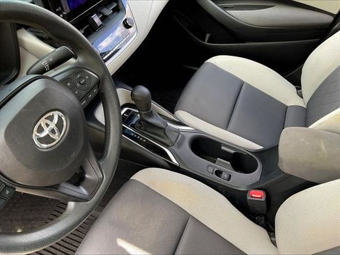 Used 2023 Toyota Corolla LE FWD image 14