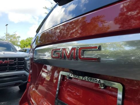 Used 2024 GMC Yukon XL Denali w/ Denali Reserve Package RWD image 6
