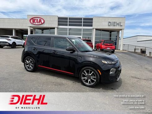 Used 2020 Kia Soul GT-Line FWD image 1