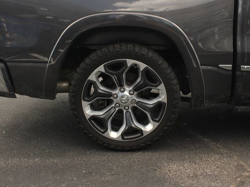Used 2019 RAM 1500 Limited AWD/4WD image 8