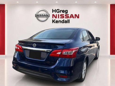 Used 2019 Nissan Sentra S w/ Appearance Package FWD image 3