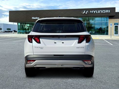 New 2026 Hyundai Tucson Blue SE w/ Tow & Go Package AWD/4WD image 6