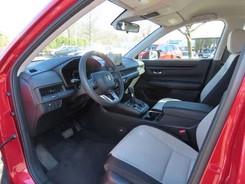 Certified 2023 Honda CR-V LX image 2