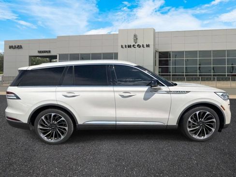 Certified 2022 Lincoln Aviator Reserve w/ Equipment Group 201A RWD image 2