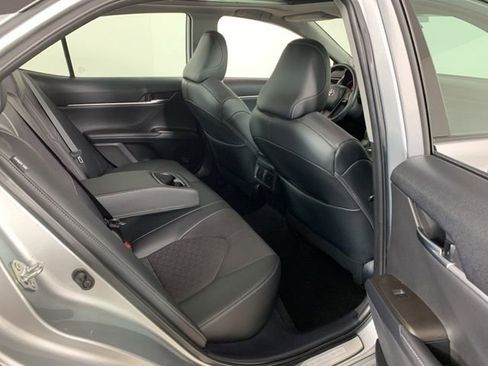 Used 2022 Toyota Camry XSE w/ Navigation Package FWD image 38
