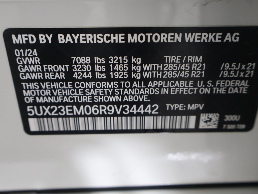 Used 2024 BMW X7 xDrive40i w/ M Sport Package AWD/4WD image 53