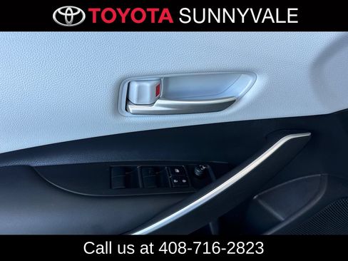 Used 2024 Toyota Corolla SE FWD image 17