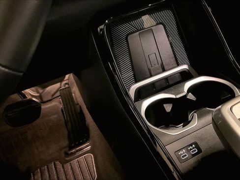 Certified 2023 BMW X1 xDrive28i w/ Convenience Package image 34