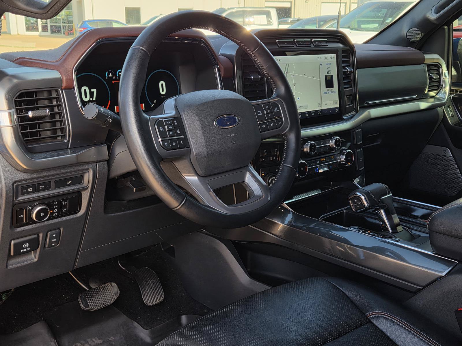 Used 2023 Ford F150 Lariat AWD/4WD image 33