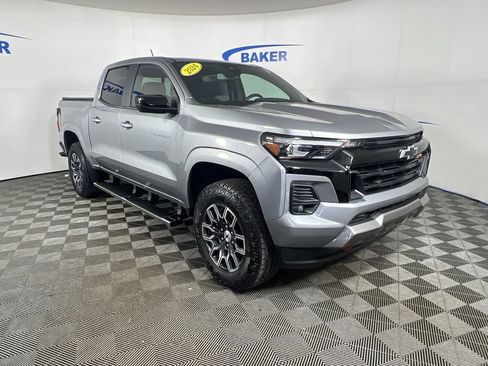 Certified 2024 Chevrolet Colorado Z71 w/ Z71 Convenience Package 2 AWD/4WD image 2