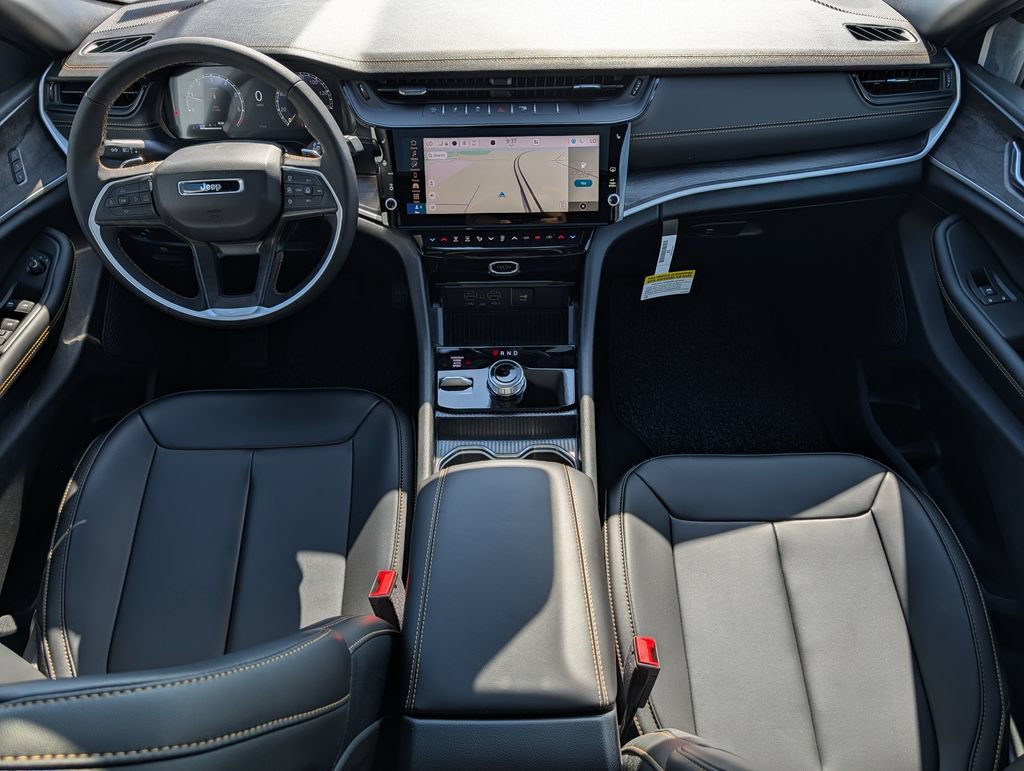 New 2026 Jeep Grand Cherokee Limited AWD/4WD image 8
