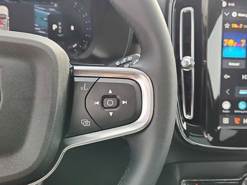 Used 2026 Volvo XC40 B5 Ultra image 21