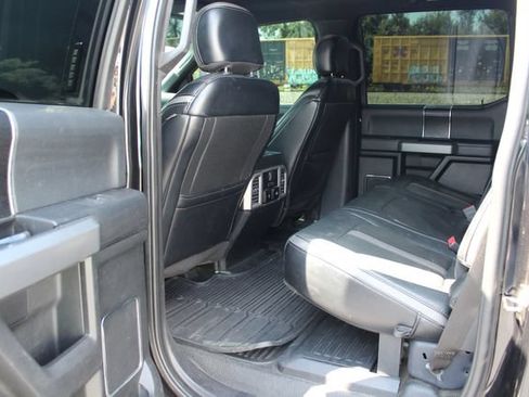 Used 2019 Ford F250 Platinum w/ Platinum Ultimate Package AWD/4WD image 24