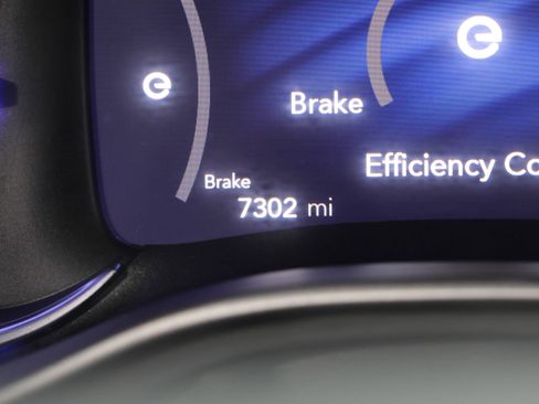 Used 2025 Chrysler Pacifica Select image 20