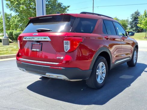Certified 2023 Ford Explorer XLT w/ Equipment Group 202A AWD/4WD image 9