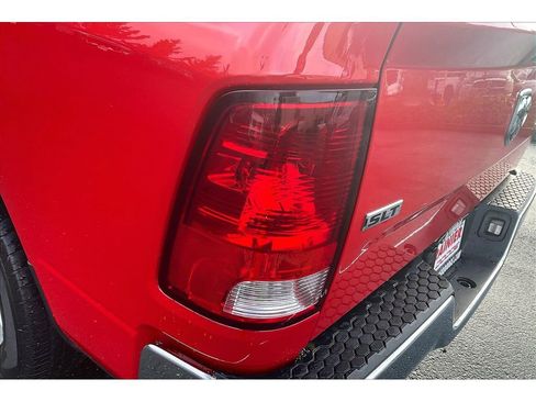 Used 2024 RAM 1500 Classic SLT image 29