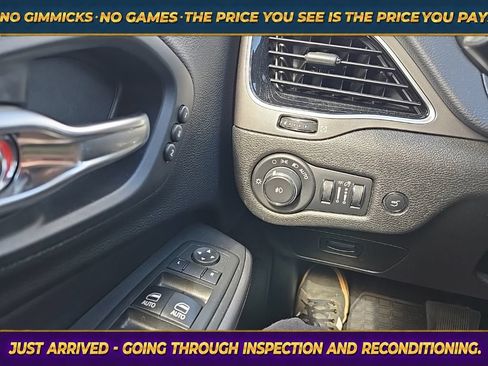 Used 2019 Jeep Cherokee Limited AWD/4WD image 21
