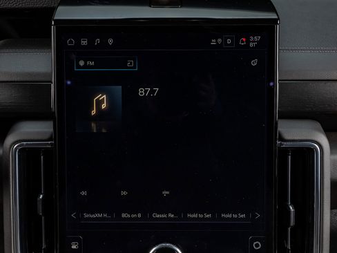 Used 2026 GMC Yukon Denali w/ Denali Reserve Package image 24