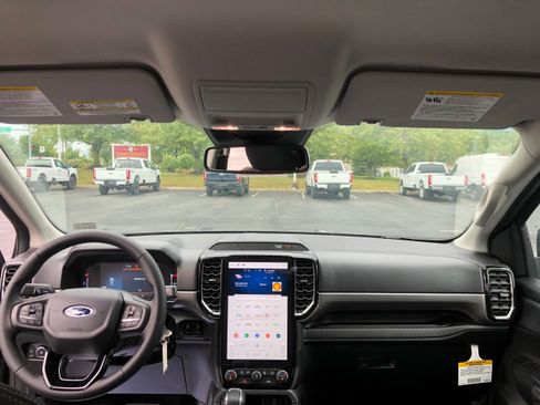 New 2025 Ford Ranger XLT image 12