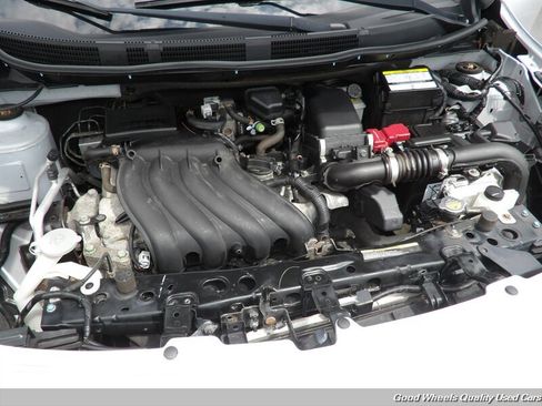 Used 2018 Nissan Versa SV FWD image 19
