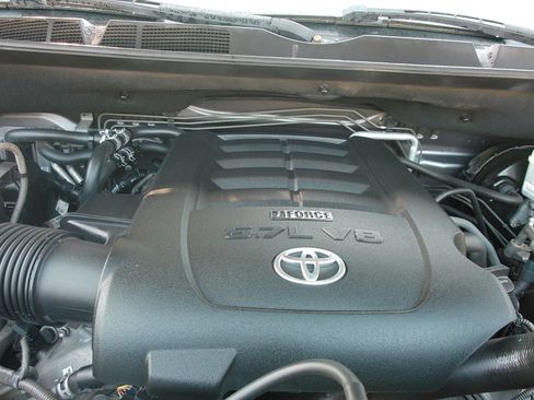 Used 2014 Toyota Sequoia Limited RWD image 47