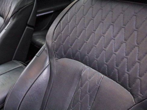 Certified 2024 BMW X7 xDrive40i image 23