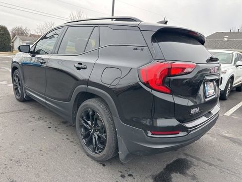 Used 2020 GMC Terrain SLE w/ Driver Convenience Package image 8