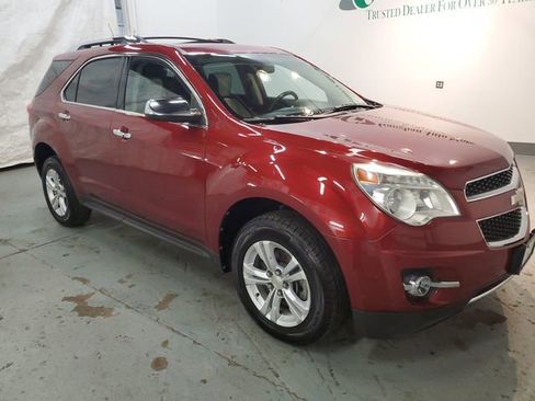 Used 2010 Chevrolet Equinox LT w/ Chrome Appearance Package image 10