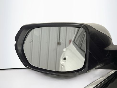 Used 2017 Honda CR-V EX image 16