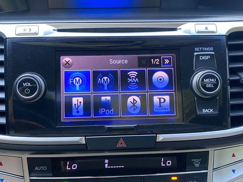 Used 2014 Honda Accord EX-L image 32