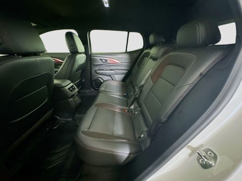 Used 2024 Chevrolet Equinox EV RS FWD image 29