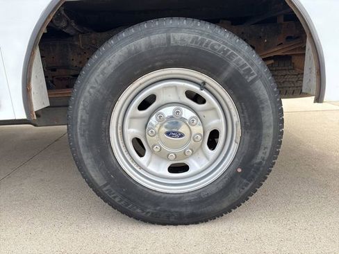 Used 2012 Ford F250 XL w/ XL Value Pkg AWD/4WD image 8