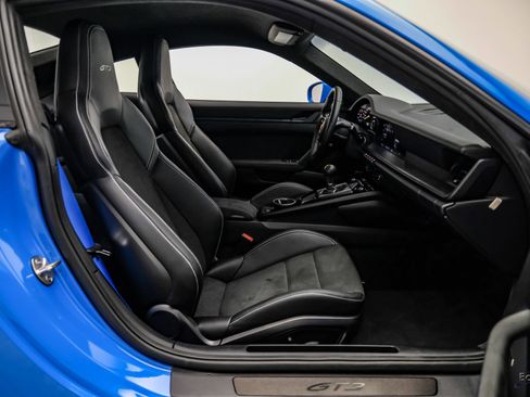 Used 2022 Porsche 911 GT3 RWD image 56