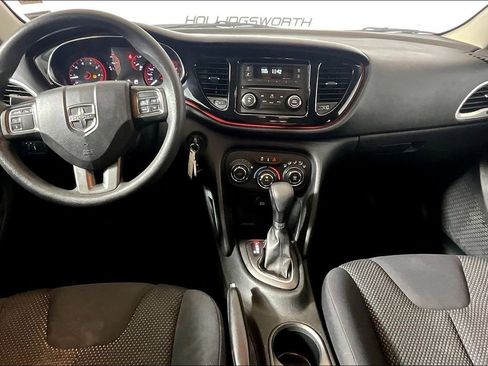 Used 2016 Dodge Dart SE w/ Convenience Group image 11