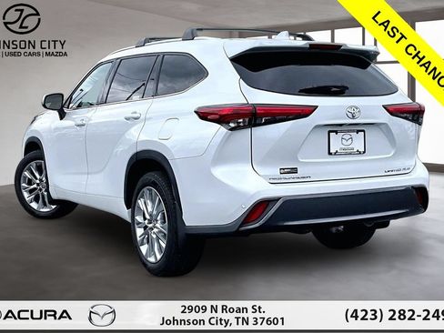 Used 2022 Toyota Highlander Limited AWD/4WD image 13